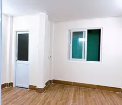 hẻm xe hơi Q4 
NGANG 4 x dái 5 m đúc 3 tấm hơn 2 tỷ x
NGÂN HÀNG CHO VAY 70%