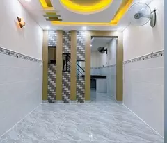 Hẻm xe hơi cách nhà 50 m 
Ngang 3 x 9 Q4 Cách Q 1-100 m 
hơn 2,5 tỷ