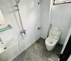 Bán nhà P.Vũ Hữu, Ô TÔ, 24m2 x 4Tầng x 4,7m Mặt Tiền x 5,1 tỷ