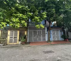 Bán nhà phân lô 124 Hoàng Ngân, 65m2 5 tầng ô tô tránh, nhà đẹp, giá tốt