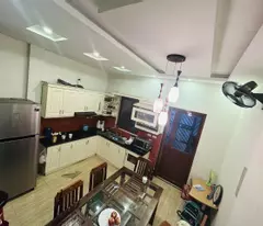 Bán nhà phân lô 124 Hoàng Ngân, 65m2 5 tầng ô tô tránh, nhà đẹp, giá tốt