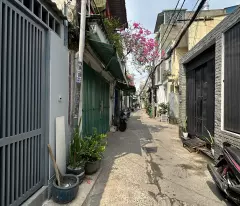 Bán Nhà Lạc Long Quân – P10 Tân Bình – 71 m2 – Hẻm Xe Tải thông – Nhỉnh 7 tỷ