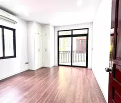 PHỐ VIP KHÚC THỪA DỤ 45m2 - 6.6 tỷ - Giao Thông Thuận Tiện - Oto 7 Chỗ Đi Qua Nhà - An Sinh Tốt