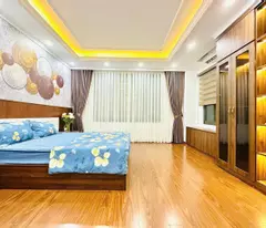 NGUYỄN KHANG 45m2 - 6.85 tỷ - 50m Ra OTo - Ngõ Nông Thông Thoáng - Dân Trí Cao