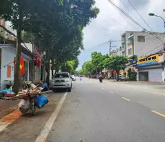 Bán nhà 3 tầng 4 phòng ngủ gần ga đông anh Hà Nội 124m2 mặt tiền 7m