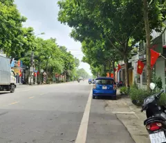 Bán nhà 3 tầng 4 phòng ngủ gần ga đông anh Hà Nội 124m2 mặt tiền 7m