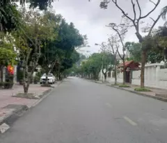 💥💥💥💥SIÊU HIẾM P. ĐÀM QUANG TRUNG- NGÕ THÔNG - Ô TÔ VÀO NHÀ - XUNG QUANH NHIỀU TIỆN ÍCH.💥💥💥💥
