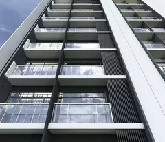 Building cỡ nhỏ – Đại Cồ Việt – 498m2 – 12 tầng – 34m mặt tiền – Giá thỏa thuận.