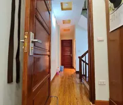 Bán Nhà Phố Vĩnh Phúc 40m2 - 6.9 tỷ - Ngõ Nông - Ô Tô Cách 10M - Nhà Đẹp Như Hoa Hậu