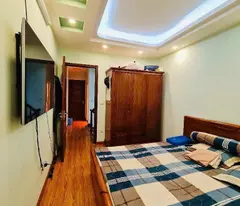 Bán Nhà Phố Vĩnh Phúc 40m2 - 6.9 tỷ - Ngõ Nông - Ô Tô Cách 10M - Nhà Đẹp Như Hoa Hậu