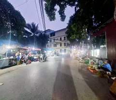 MẶT PHỐ  - Ô TÔ KINH DOANH - THỬA ĐẤT SIÊU ĐẸP - HIỆN 3 THOÁNG - OTO TẢI TRÁNH NHAU - NGAY NGÃ TƯ