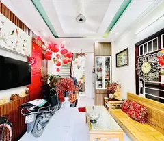 Bán nhà Hà Trì Hà Đông 5.5 tầng, nhà mới đẹp, giá nhỉnh 5 tỷ.