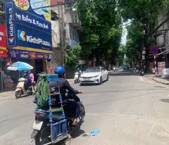 Bán nhà mặt phố La Thành 5.5 tỷ, 26m2, lô góc, kinh doanh