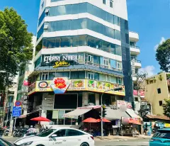 Bán Building mới tinh! Góc 2 mặt tiền đường Hoàng Dư Khương Quận 10. DT 20x15m. 1 hầm 7 tầng. 53 tỷ