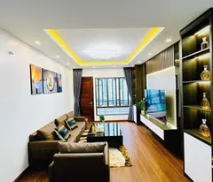 Bán nhà phố Xuân La DT 35/38m2, 5 tầng, 3,6m MT, nhà đẹp ở ngay