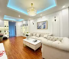 Bán nhà Hoàng Hoa Thám Ba Đình, 37m2, 6.9 tỷ