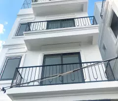 GẤP! NHÀ TT CHÚC SƠN - Ô TÔ VÀO CỬA - LÔ GÓC 2 MẶT THOÁNG - 4 TẦNG