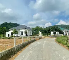 ĐẤT CẠNH BIỆT THỰ 250TR - BAO SỔ