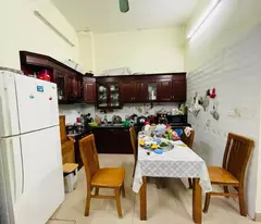 BÁN NHÀ CẦU GIẤY_MẶT TIỀN RỘNG_GẦN ÔTÔ_NHÀ DÂN XÂY CHẮC CHẮN