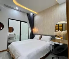 Bán nhà Vạn Bảo - 5 tầng - 4m mặt tiền - ngõ nông gần phố - ba gác đỗ cửa