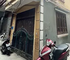 Bán nhà Trần Phú, 35m2 4 tầng, 3 thoáng, ô tô, ngõ nông  7.6 tỷ.