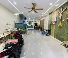 Kế Công Viên Làng Hoa - HXH 5m thông - DT 5 x 14m - Đúc 2T - 3PN