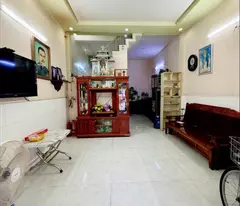 NGAY CHỢ TÂN HƯƠNG - NGUYỄN SUÝ - 36M2 - NHÀ 2 TẦNG 2PN - HẺM 4M THÔNG - SỔ VUÔNG VỨC - GIÁ CHỈ