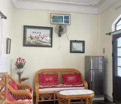 10 triệu/tháng. Cho Thuê Nhà Kiệt Hai Bà Trưng Full nội thất