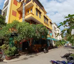 Bán nhà góc 2 MT KD Tốt Quốc Hương, P Thảo Điền, Q2