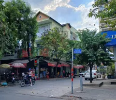 Bán nhà góc 2 MT KD Tốt Quốc Hương, P Thảo Điền, Q2