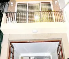 Nhà 53m2 x7 tầng Phố Trung Kính - có Gara ô tô - Giá 18,5 tỷ