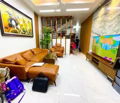 Nhà Đội Cấn 40m2 - 6.5 tỷ Ngõ Nông- Lô Góc - Hàng Xóm Thân Thiện - Dân Trí Cao