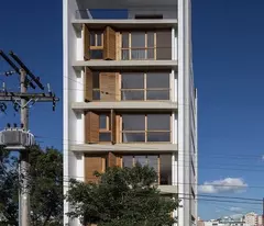 Building cỡ nhỏ – Giang Văn Minh – 83m2 – 10 tầng – Dòng tiền 1.68 tỷ/năm.