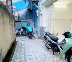 Hẻm 3 m 
Ngang 3,5 x 6 m 
Đúc bê tông Trệt lầu 
HƠN 1,3 TỶ xx