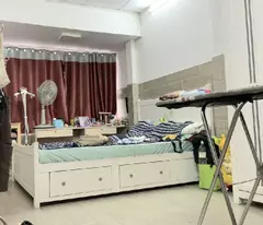 Nhà đẹp Ngang 3.2 x 7 đúc 3 tấm 
Đoàn Văn Bơ p9 Q4 dưới 4 tỷ