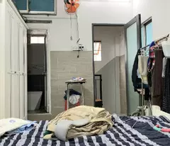 Nhà đẹp Ngang 3.2 x 7 đúc 3 tấm 
Đoàn Văn Bơ p9 Q4 dưới 4 tỷ