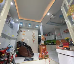 Đối diện UBND P13 - Hẻm xe hơi đỗ cửa - (4 x 8)m - 2 Tầng