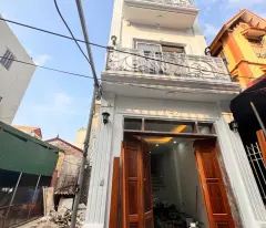 Bán Nhà Tây Tựu_ Băc Từ Liêm _ DT 42m_ Xây Mới 4 Tâng _ Gía 4X Tỷ