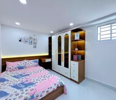 Đối diện Chung Cư 234- Hẻm xe hơi- DT (3.8 x 9.8)m- Đúc 2T- 3PN