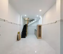 Nhà đẹp Diện tích SD 84 m đúc 4 tấm Q4 GIẢM 500 TRIỆU  cách Q1 - 100 m