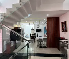 Bán Nhà Lê Duy Nhuận Hoàng Hoa Thám Tân Bình – Mặt Tiền Siêu Vip – 82M2, 5 Tầng (5x17) Chỉ 17 tỷ