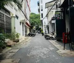 Chính chủ cần bán nhanh nhà phố Giang Văn Minh Ba Đình, lô góc 37m, 7 tầng thang máy, mặt tiền 4m