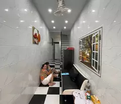 Bán nhà Âu Cơ, 18m2, ngõ nông, 1.75 tỷ