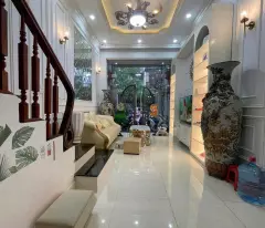 Chùa Bộc/Đống Đa - Nhà đẹp/Ở Sướng/Kinh doanh đỉnh/Oto dừng đỗ - 58m2/16.5 tỷ