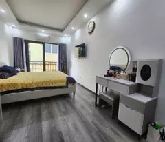 Nhà Đội Cấn đẹp xách vali về ở ngay 35m 6 tầng mặt tiền 3,5m giá 7,5 tỷ ( thương lượng )