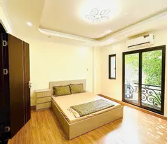 NHÀ ĐẸP! GIÁ SỐC! BÁN NHÀ 5 TẦNG  TẠI LONG BIÊN , HÀ NỘI