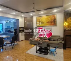 Bán CĂN HỘ CHUNG CƯ, P.Cự Lộc, Ô tô vào 65/120m2 T2 x hơn 4  tỷ.