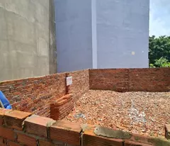 Gần Chùa Như Lai - Hẻm xe hơi Trần Bá Giao - DT 4 x 10m - Dân Trí