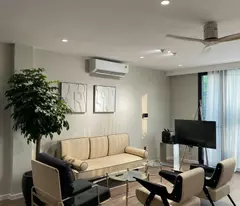 BÁN NHÀ NGÕ 106 HOÀNG QUỐC VIỆT, DT 60M2 , PHÂN LÔ GARA Ô TÔ, GẦN PHỐ, Ở/VĂN PHÒNG, CHỈ 18 TỶ