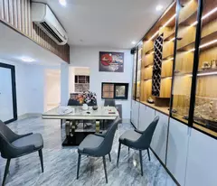 BÁN NHÀ HOÀNG QUỐC VIỆT-PHÂN LÔ - Ô TÔ CHẠY VÒNG QUANH - ÔTÔ VÀO NHÀ - NGÕ THÔNG - KINH DOANH -